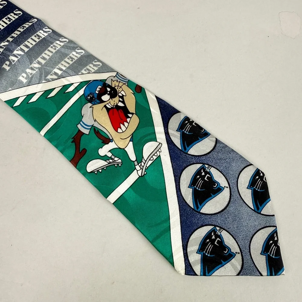 NFL Carolina Panthers 100% Silk Necktie‎ Mens  Blue Green Looney Tunes Taz 1993